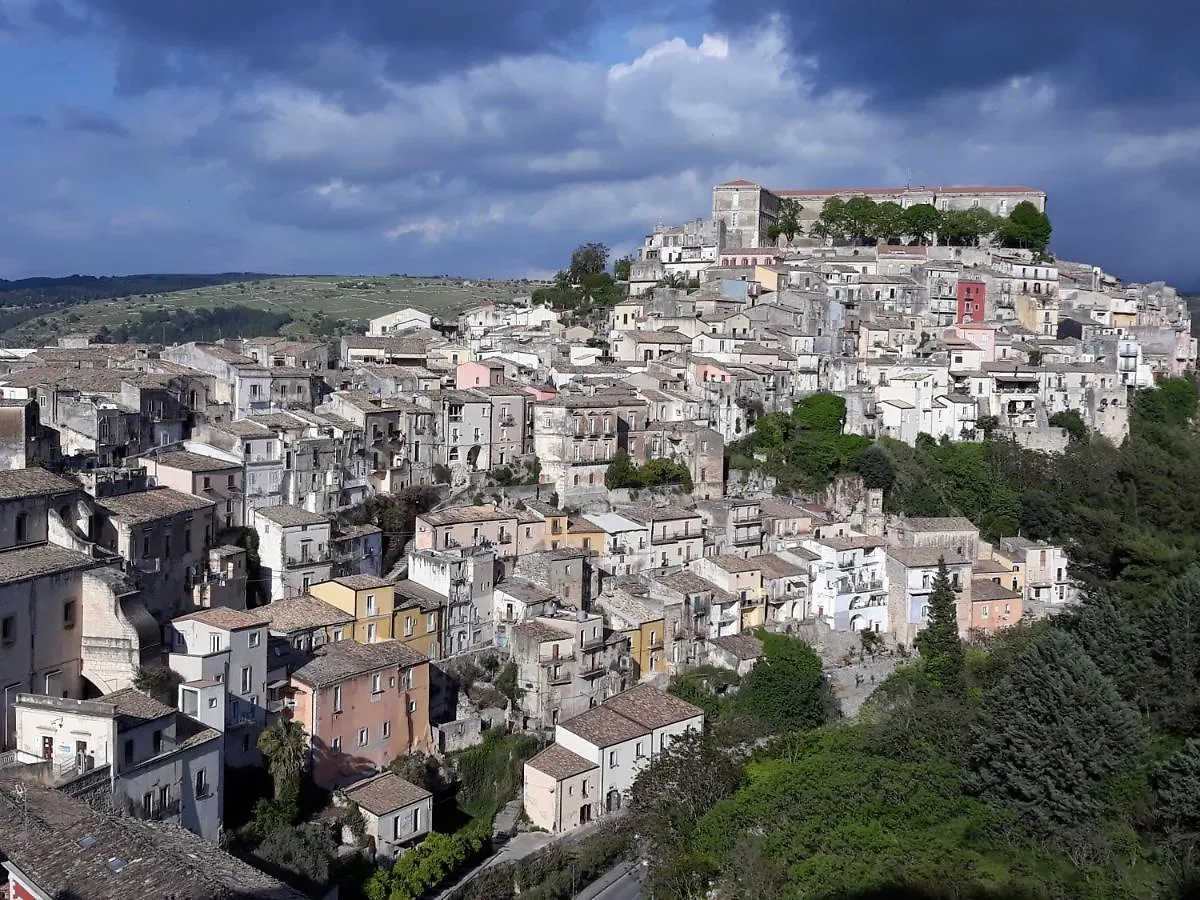 بيت للعطل فيلا La Nicchia راغوزا إيطاليا